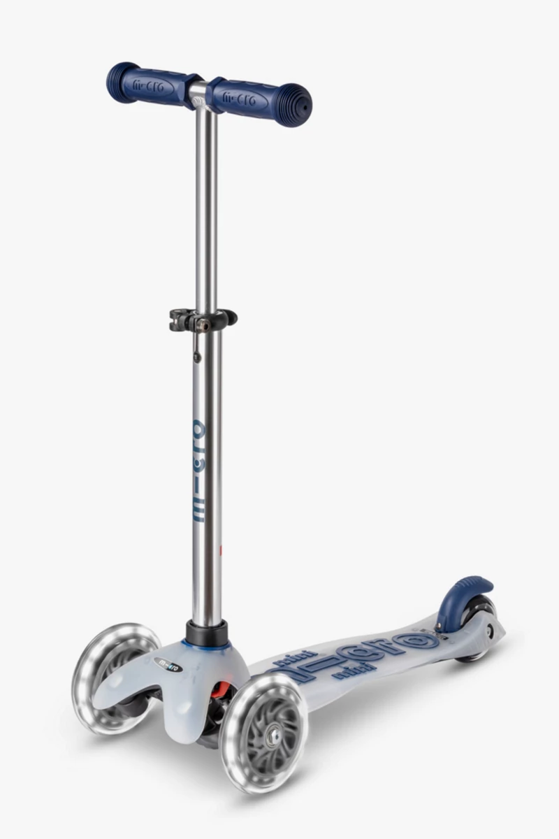 Micro Mini Deluxe Flux LED Scooter