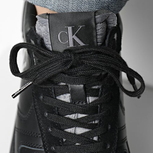 Baskets Chunky Runner Vintage Tongue 0633 Triple Black