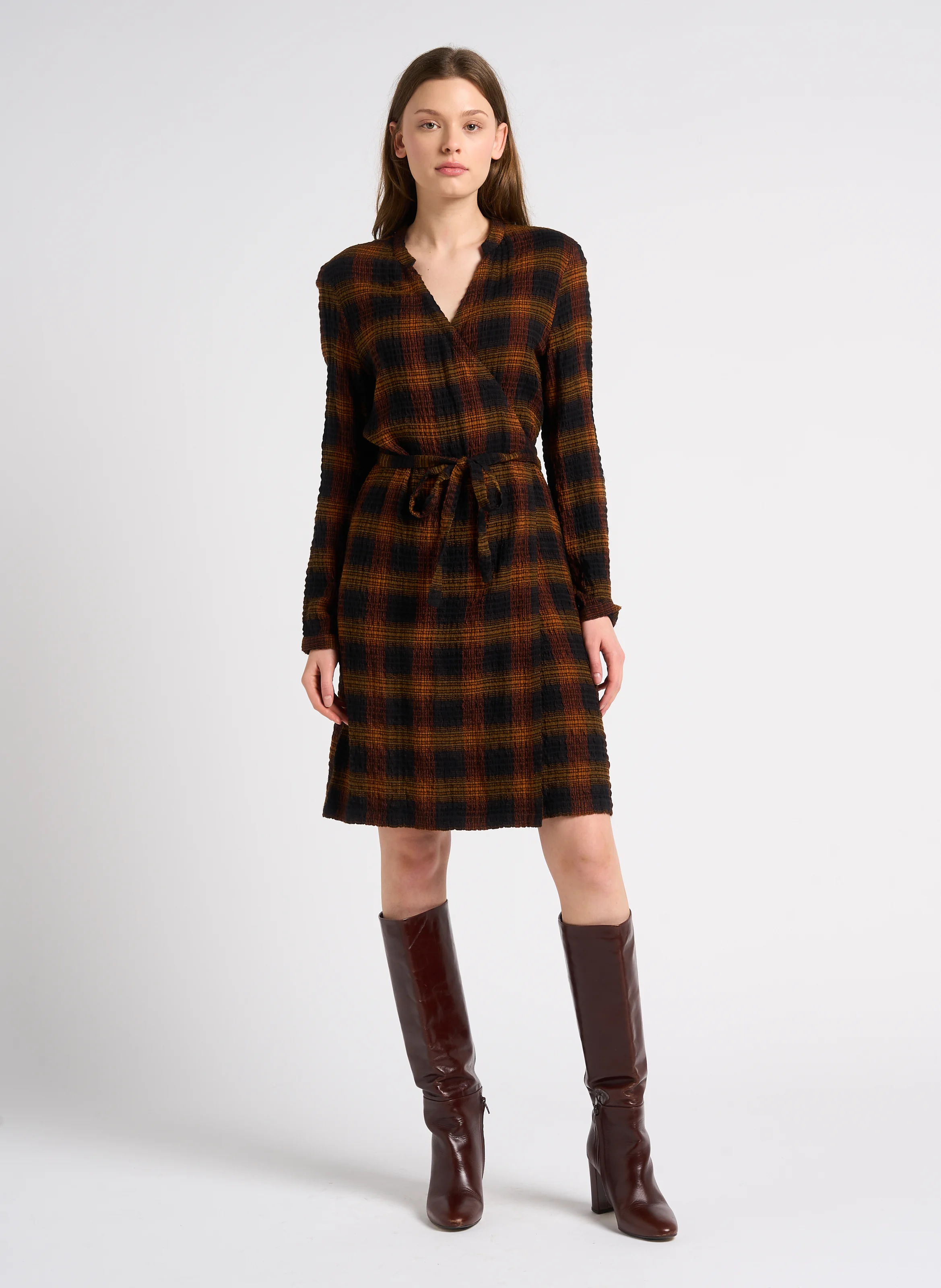 Robe courte portefeuille à carreaux | Noir