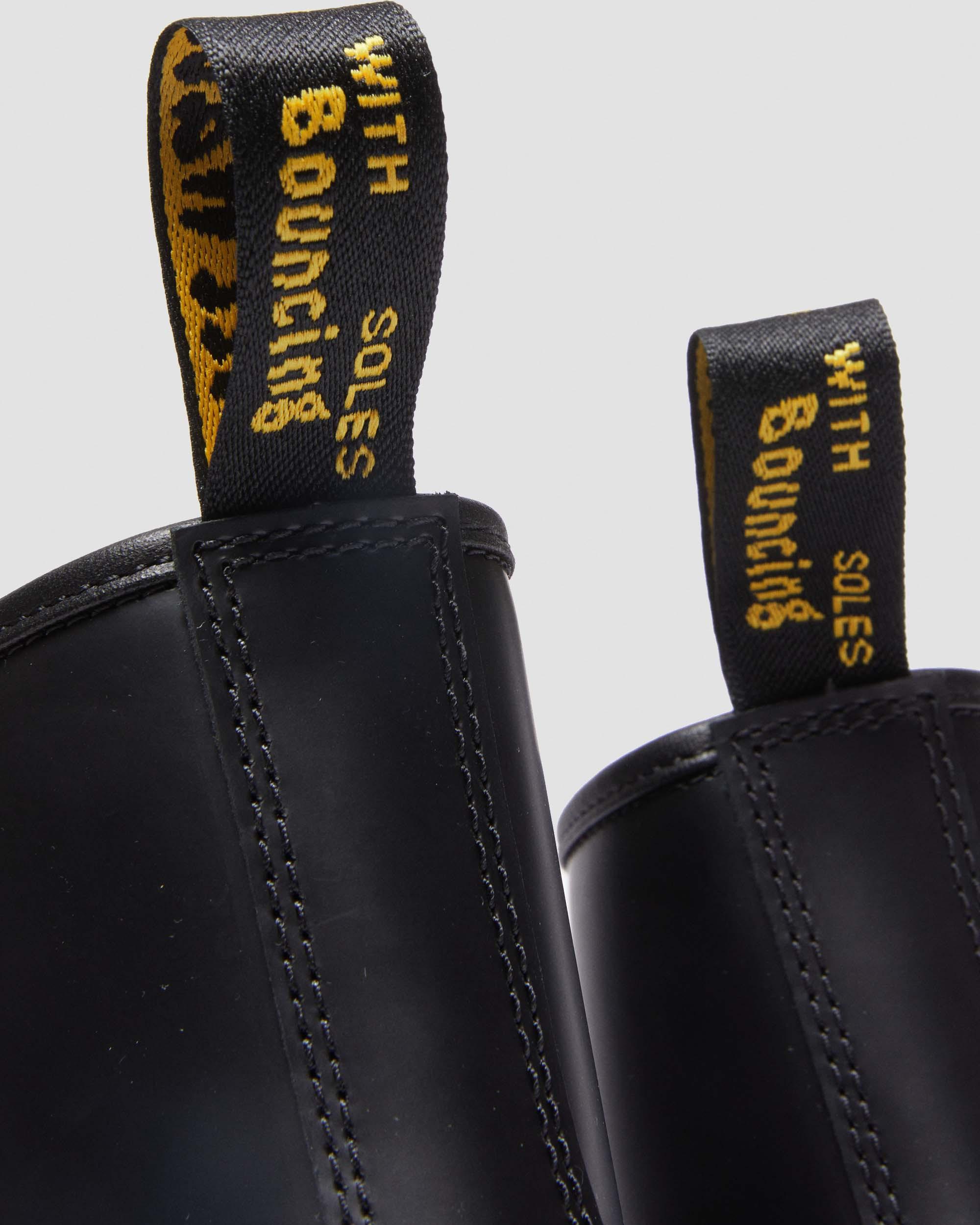 1460 Alien Hardware Leather Lace Up Boots