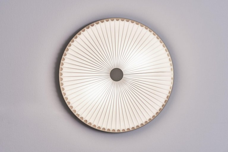 LE KLINT Lamella 235 plafond- en wandlamp goud