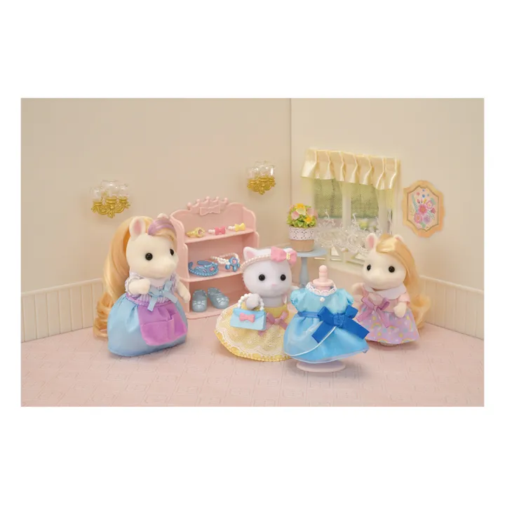Sylvanian Families La Fille chat persan et sa panoplie de princesse