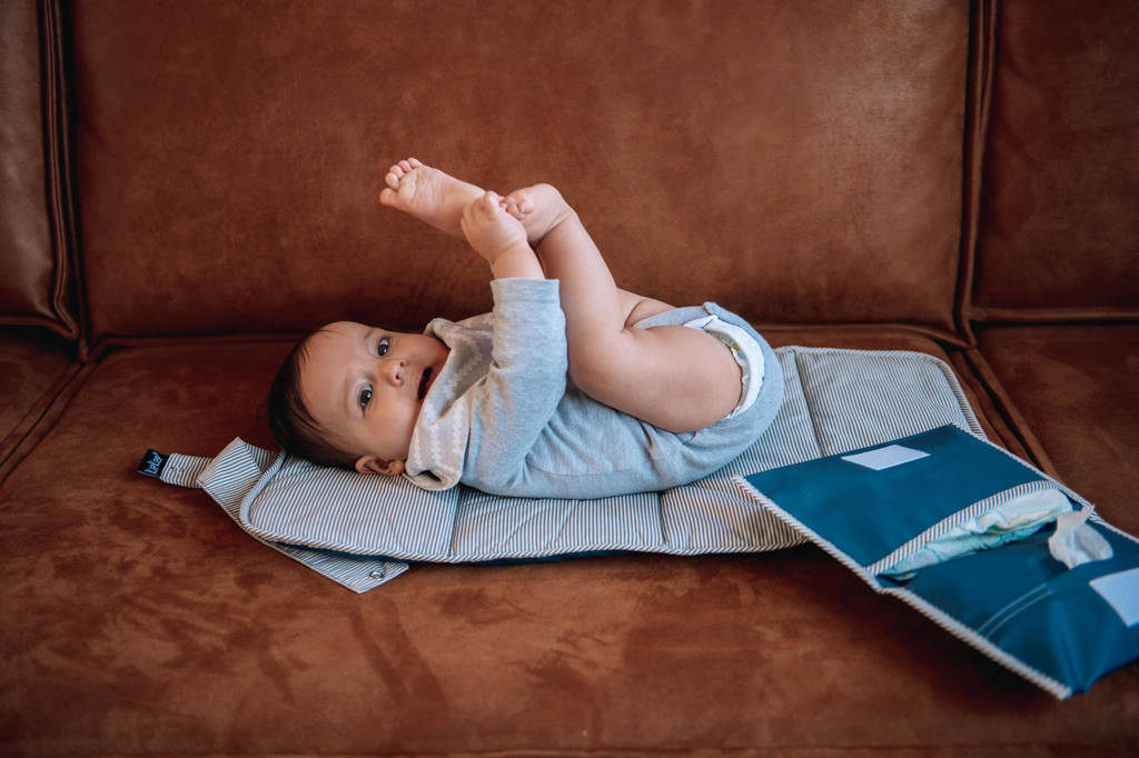 Napper combi: verschoonmatje + luieretui denim blue