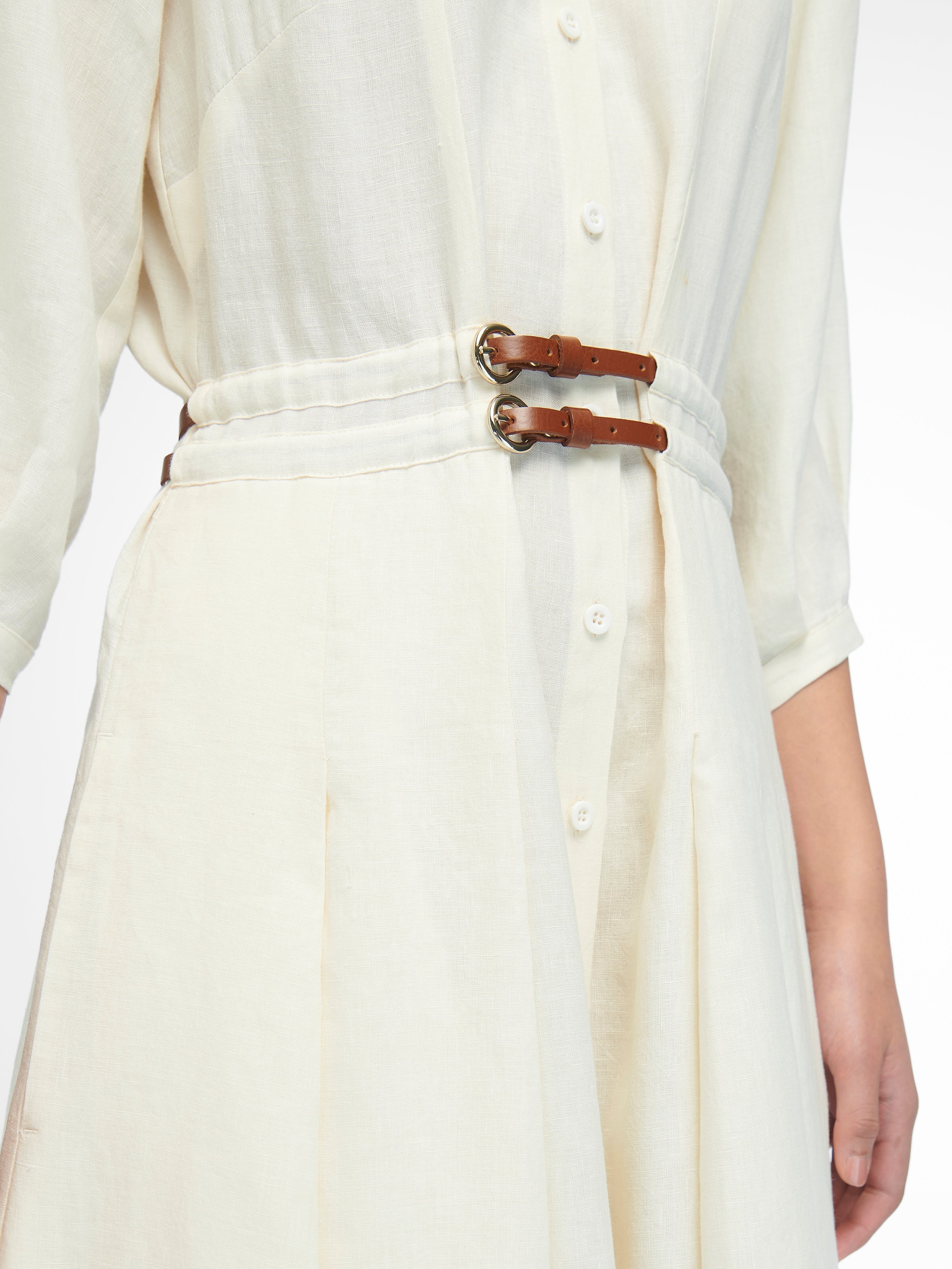 Kleid mit weitem 3/4-Arm
