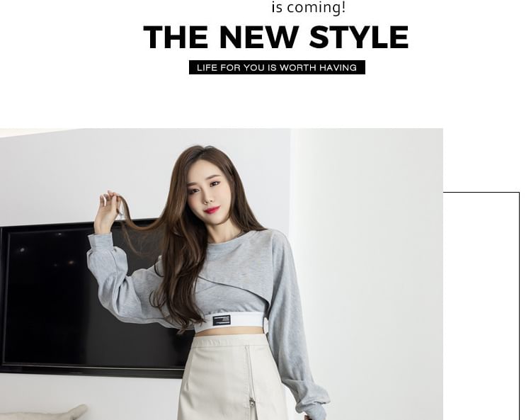 Hanji - Hoge taille, effen skort van imitatieleer met ritssluiting aan de voorkant
