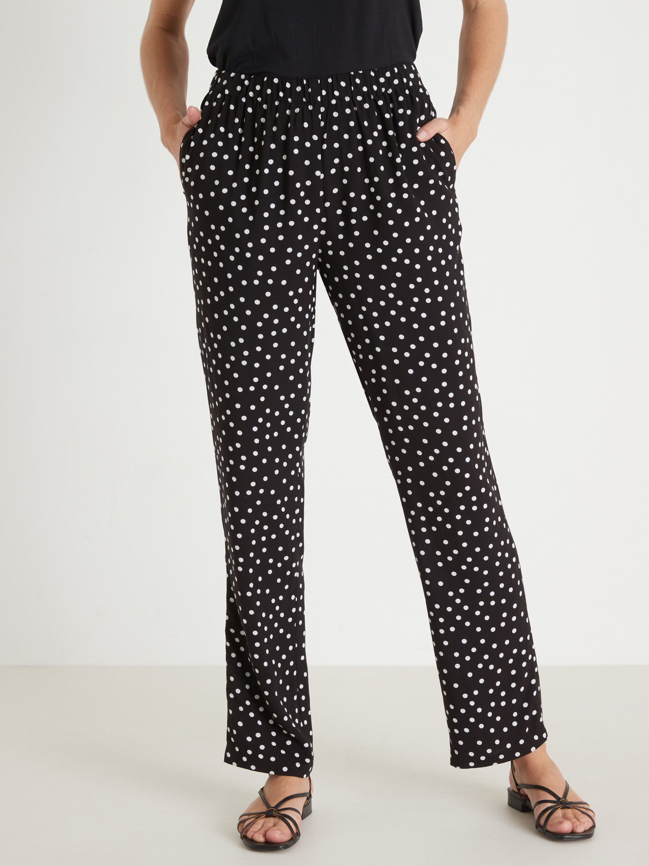 Pantalon entièrement élastiqué