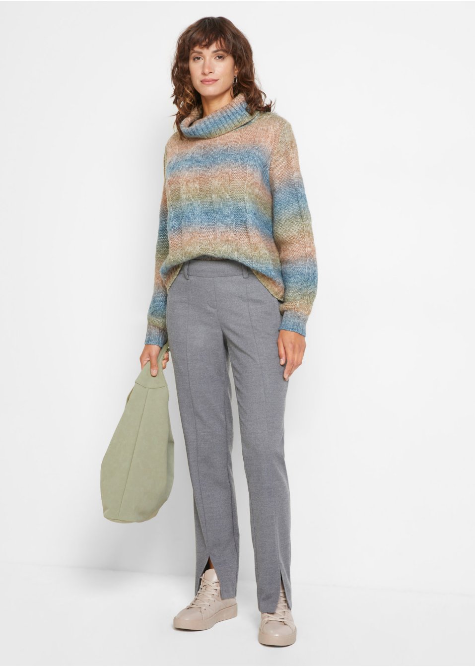 Pull col roulé à motif torsadé