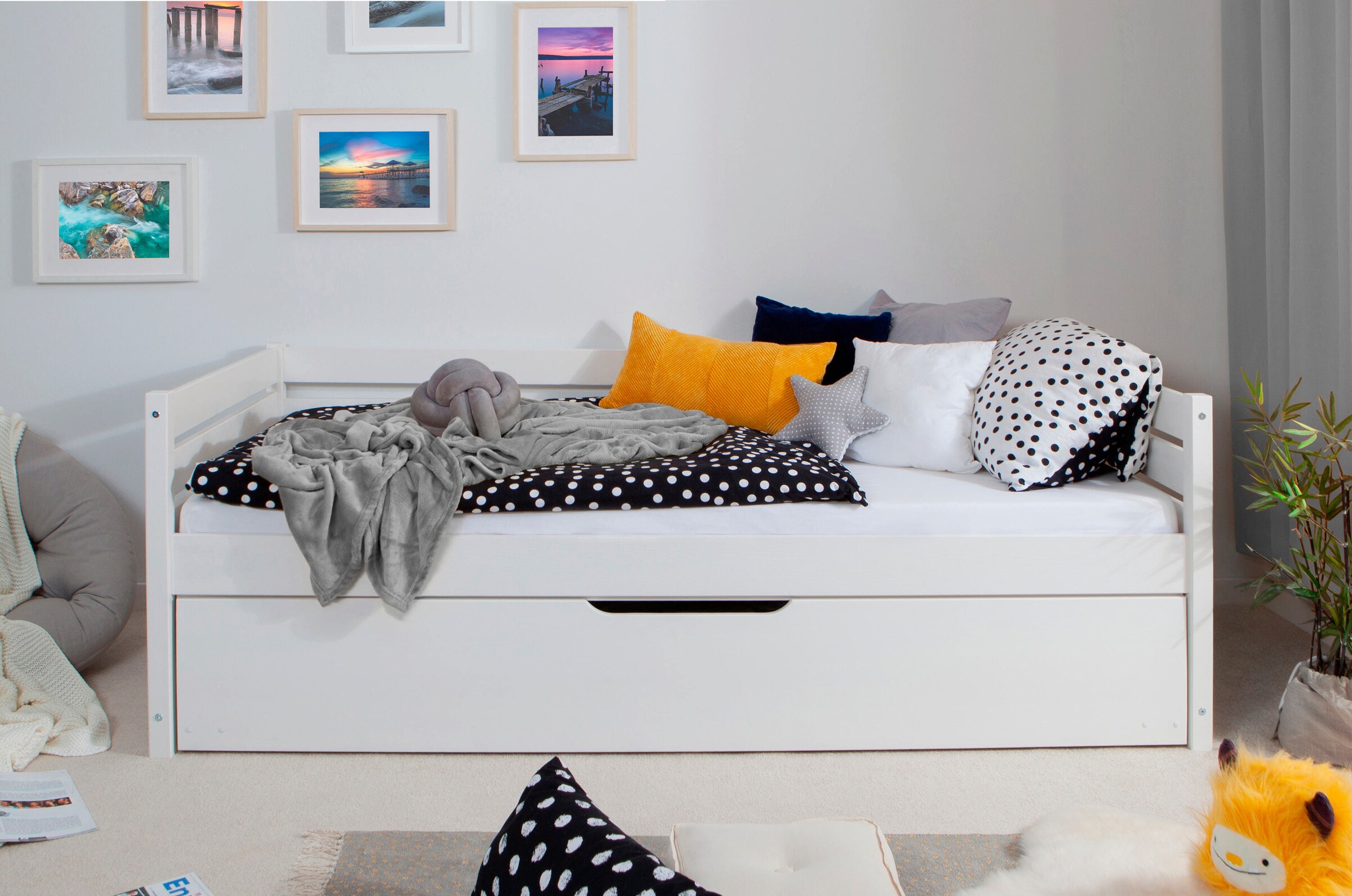 Ticaa Sofabett Naomi inkl. Ausziehbett, 90x200 Weiß