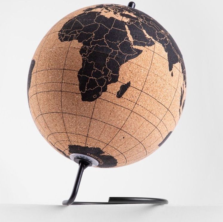 HOMLA Decorative Globe - 15 cm - KESDO - Kork met Pins