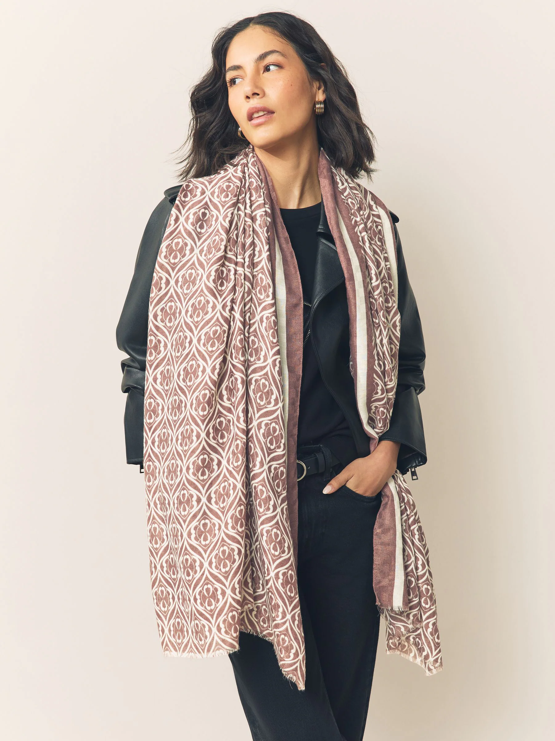 Naturel met geometrische print - Lichte sjaal