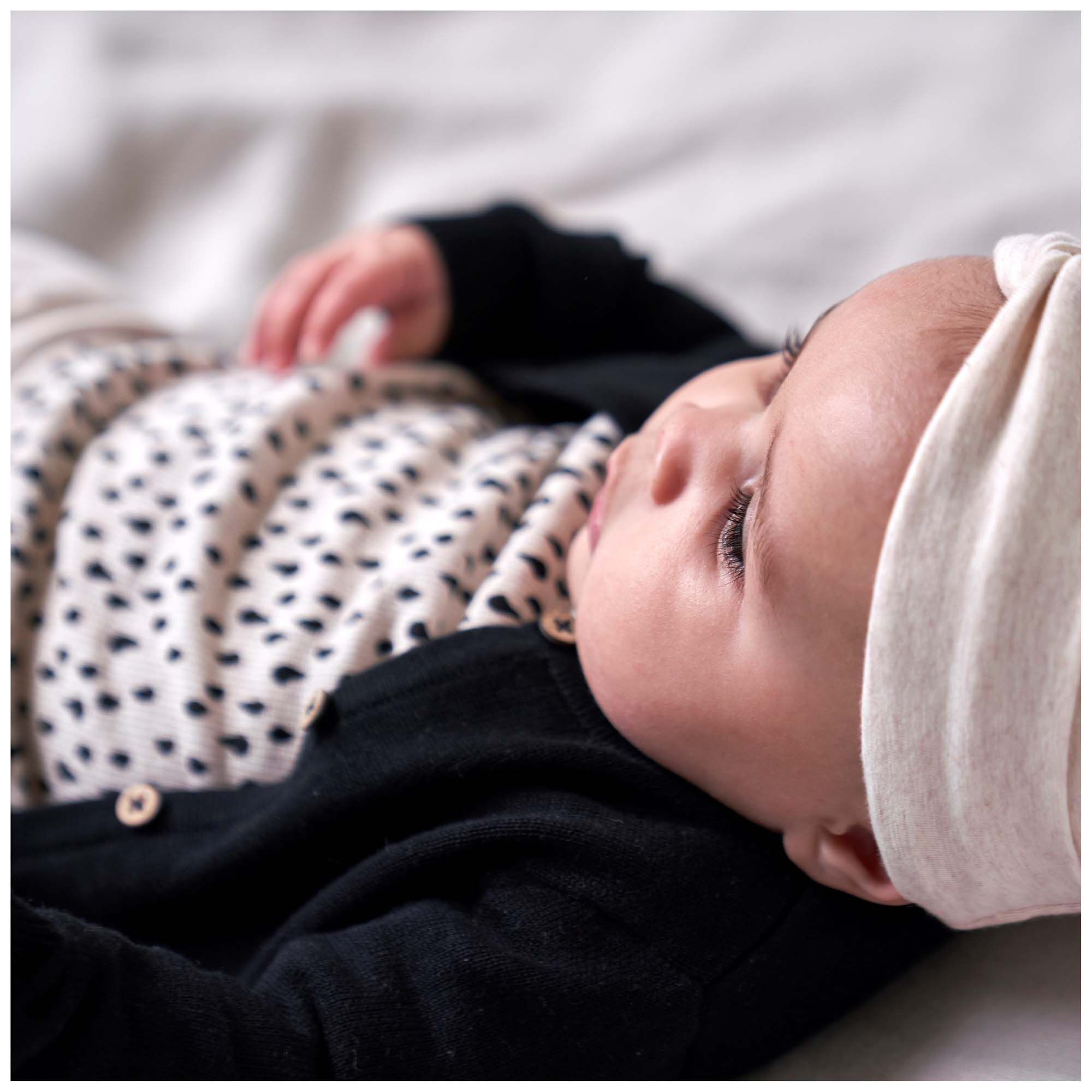 Prénatal baby vest lange mouwen effen zwart