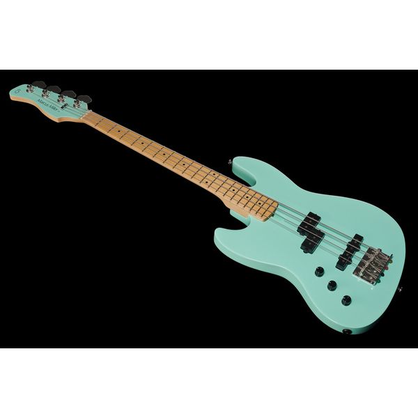 Marcus Miller U5 MT MN Short LH 2023