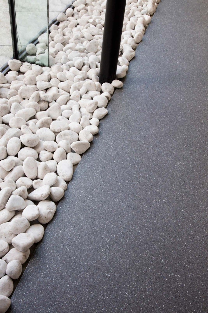 PVC vloer per meter, steenlook, antraciet, vinyl vloer, terrazzo stijl, 200 cm breed (per meter verkocht)