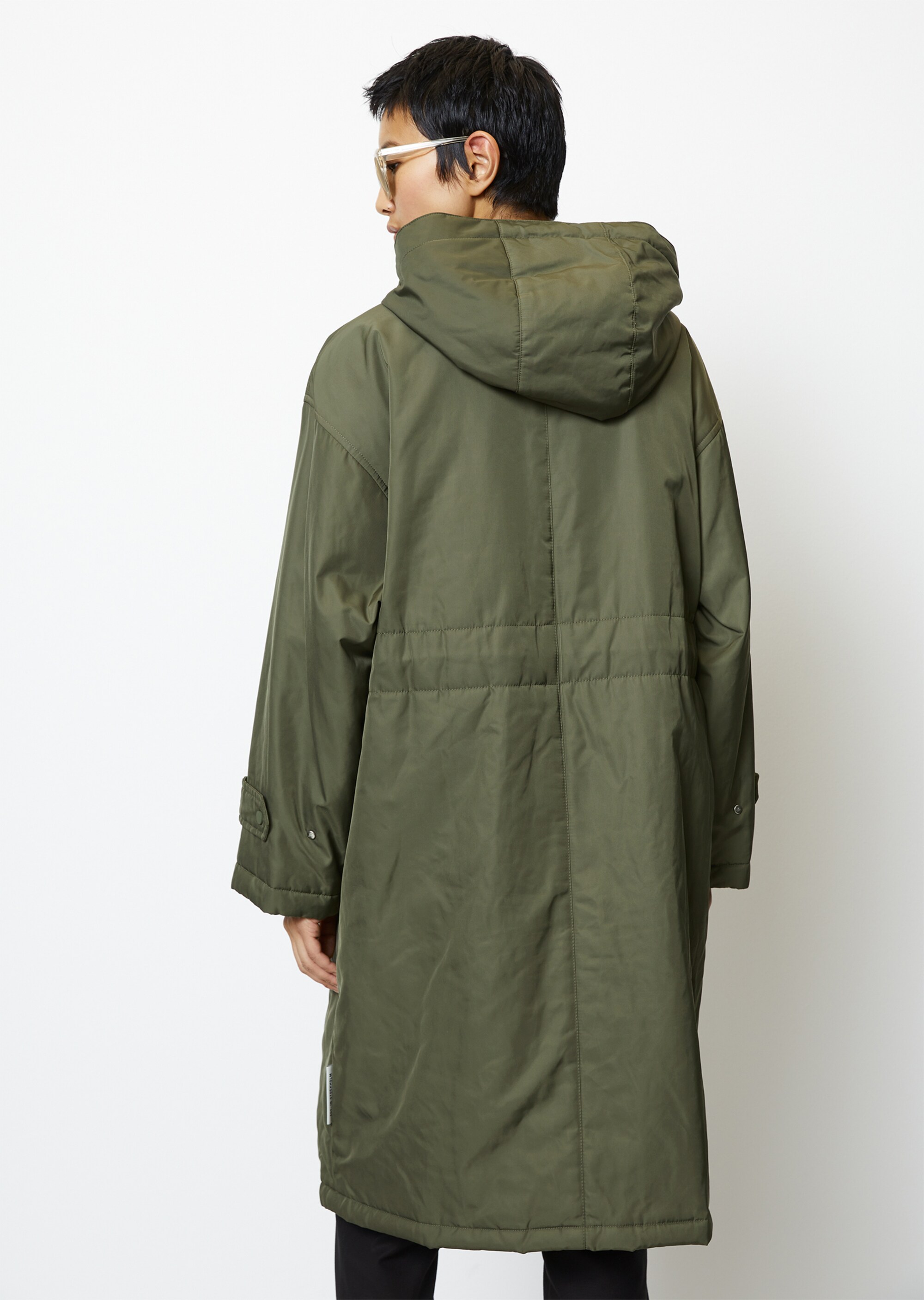 Wattierter Kapuzen-Mantel relaxed aus recyeltem Polyester-Twill WR