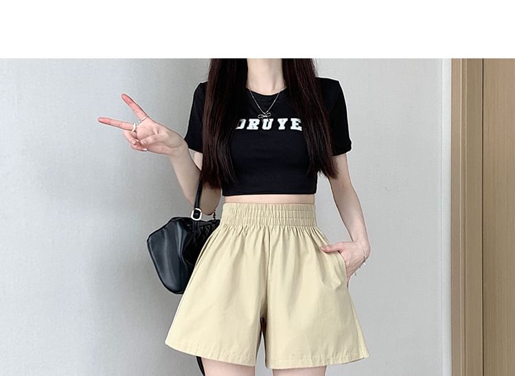 Klevy - Hoge taille effen shorts met wijde pijpen