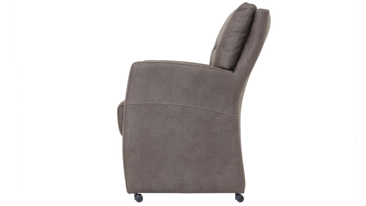 Stoel Seven B60 x D68 x H94 cm