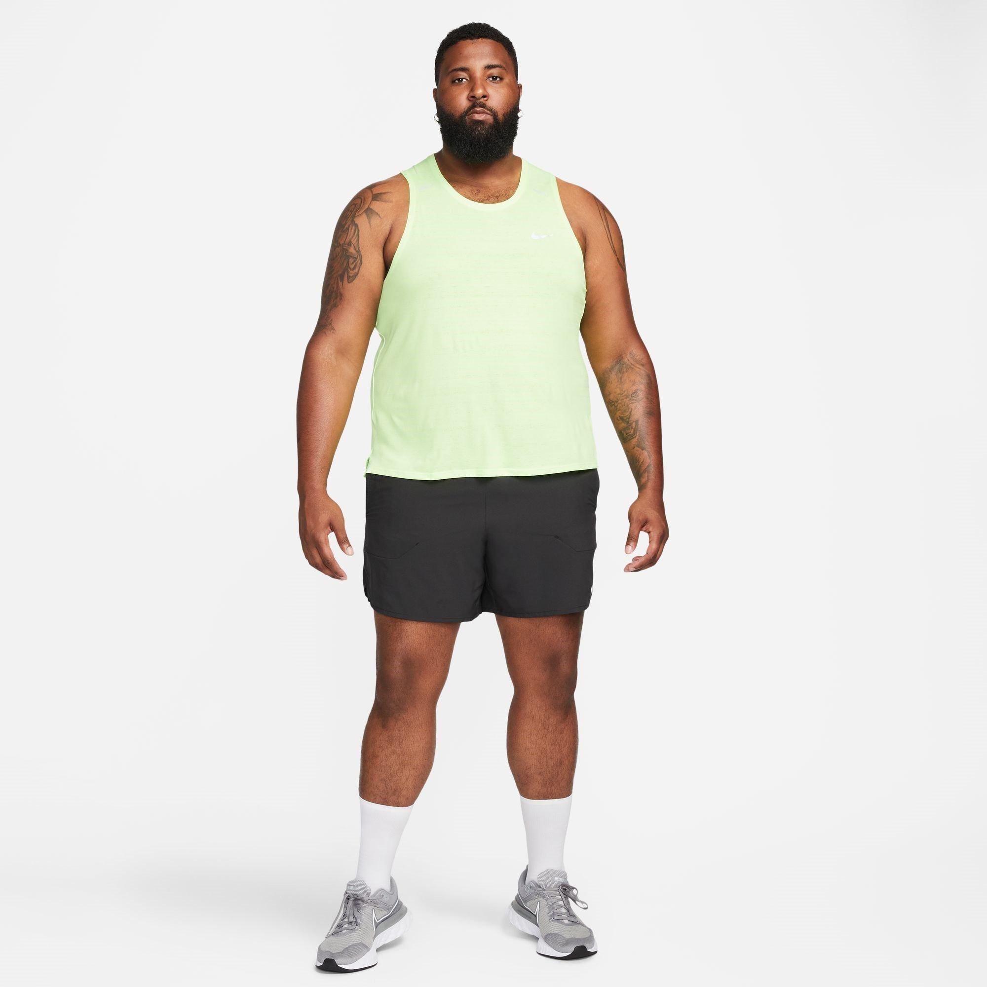 Nike Stride 7In Short