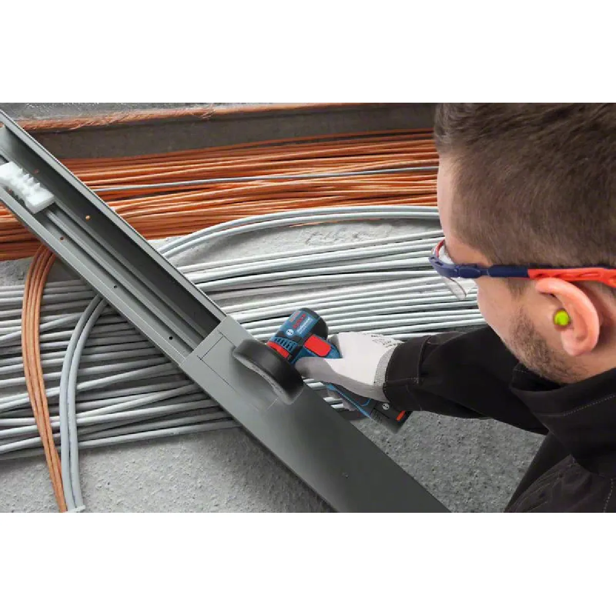 Bosch GWS 12V-76