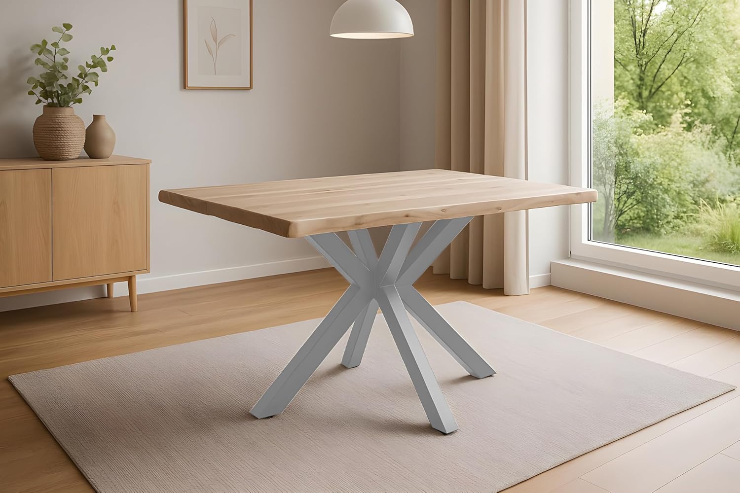 SAM Esstisch Harley | 140 x 80 cm | Akazienholz massiv | Farbe: Natur lackiert | echte Baumkante | Spider-Gestell Metall Silber | pflegeleichter Baumkantentisch/Esszimmertisch/Küchentisch