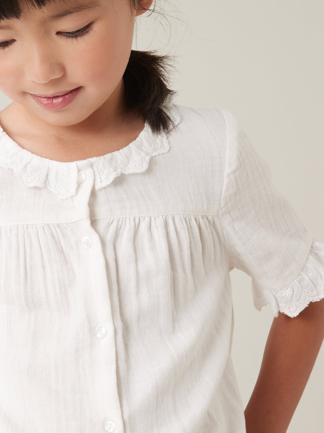 Chemise Fille avec broderie anglaise