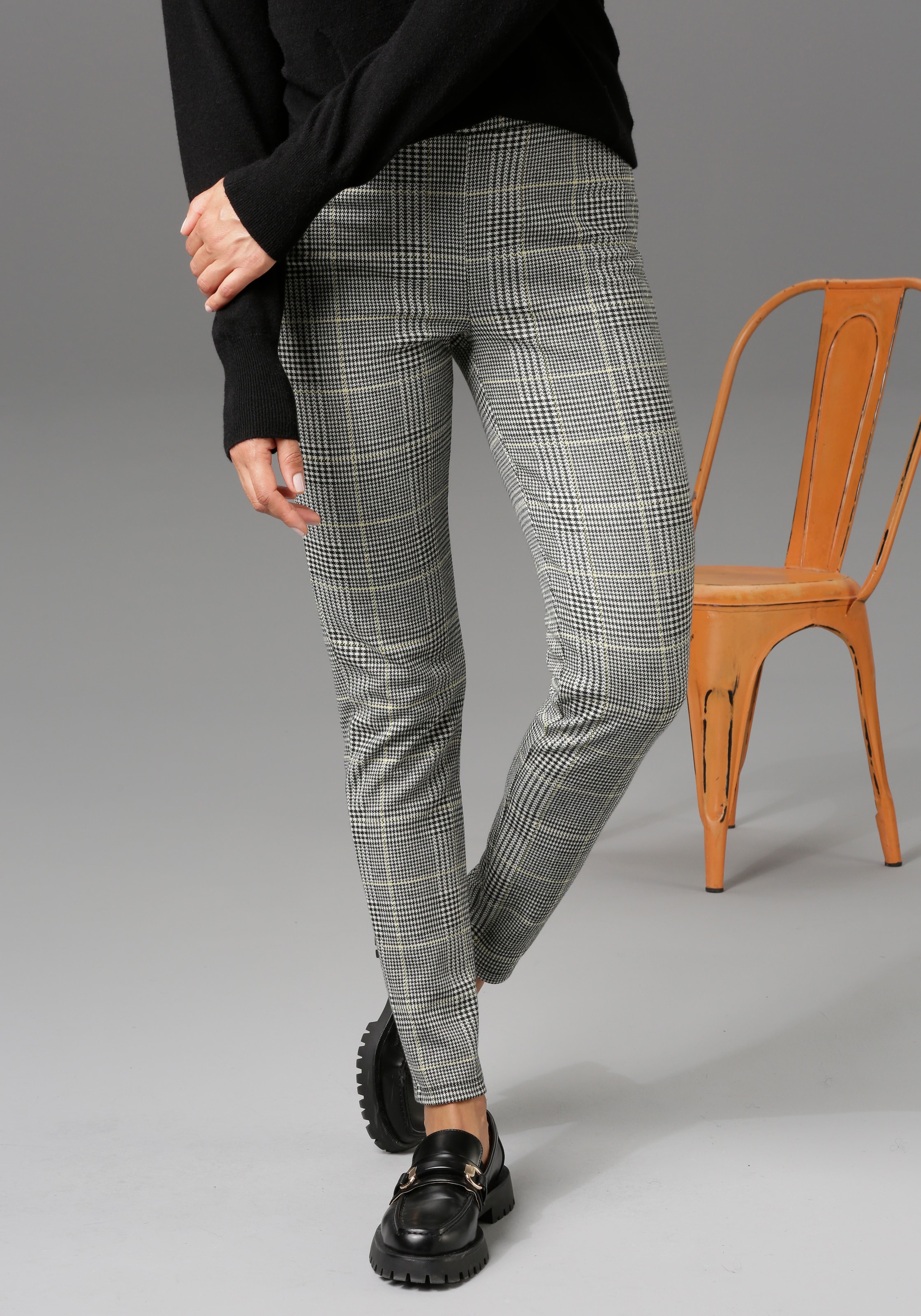 Aniston CASUAL Leggings  im Karo-Dessin