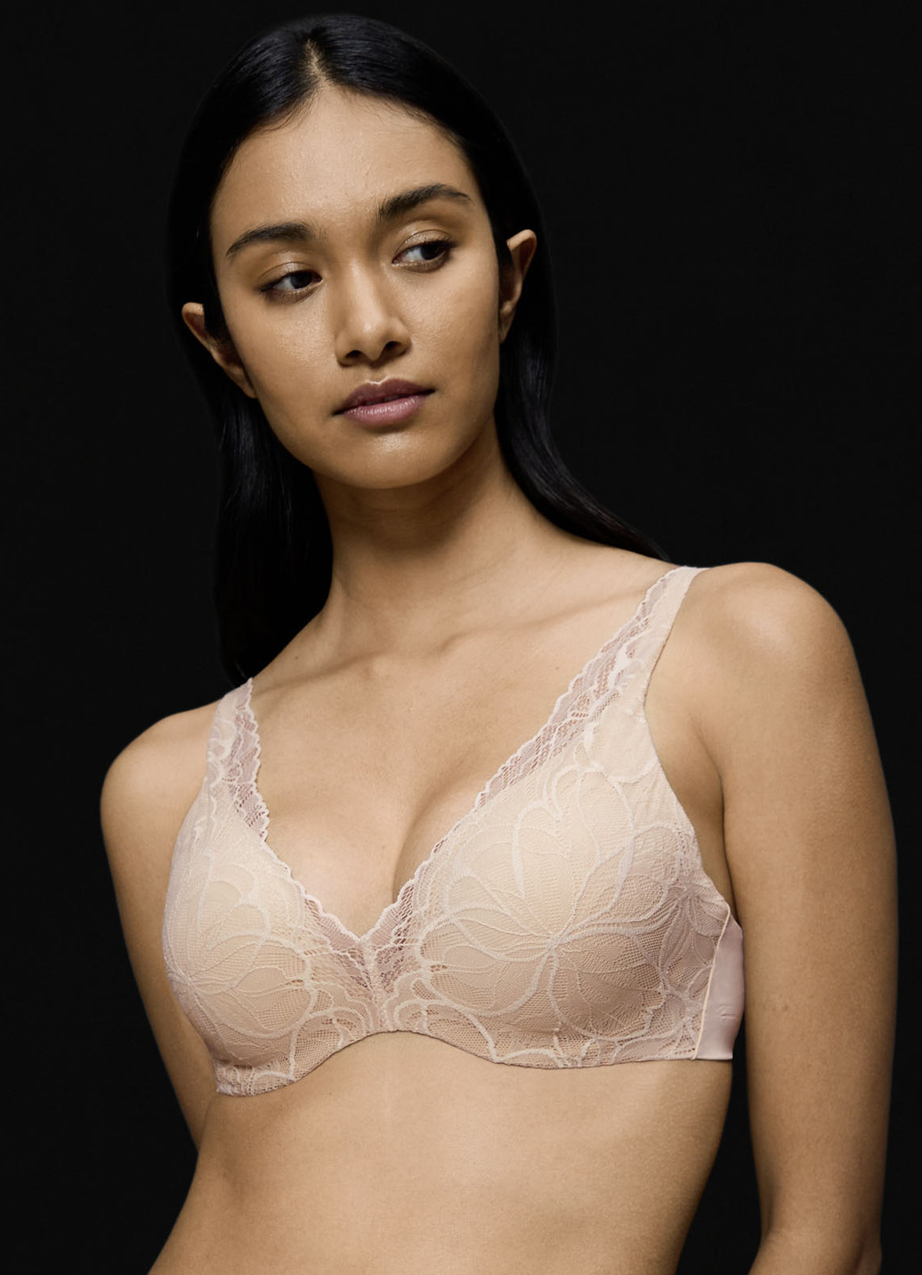 Triumph Body Make-Up Illusion Lace BH mit flexiblen Komfortbügeln
