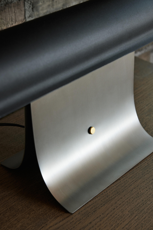 Northern Archive tafellamp B50 LED zwart/staal