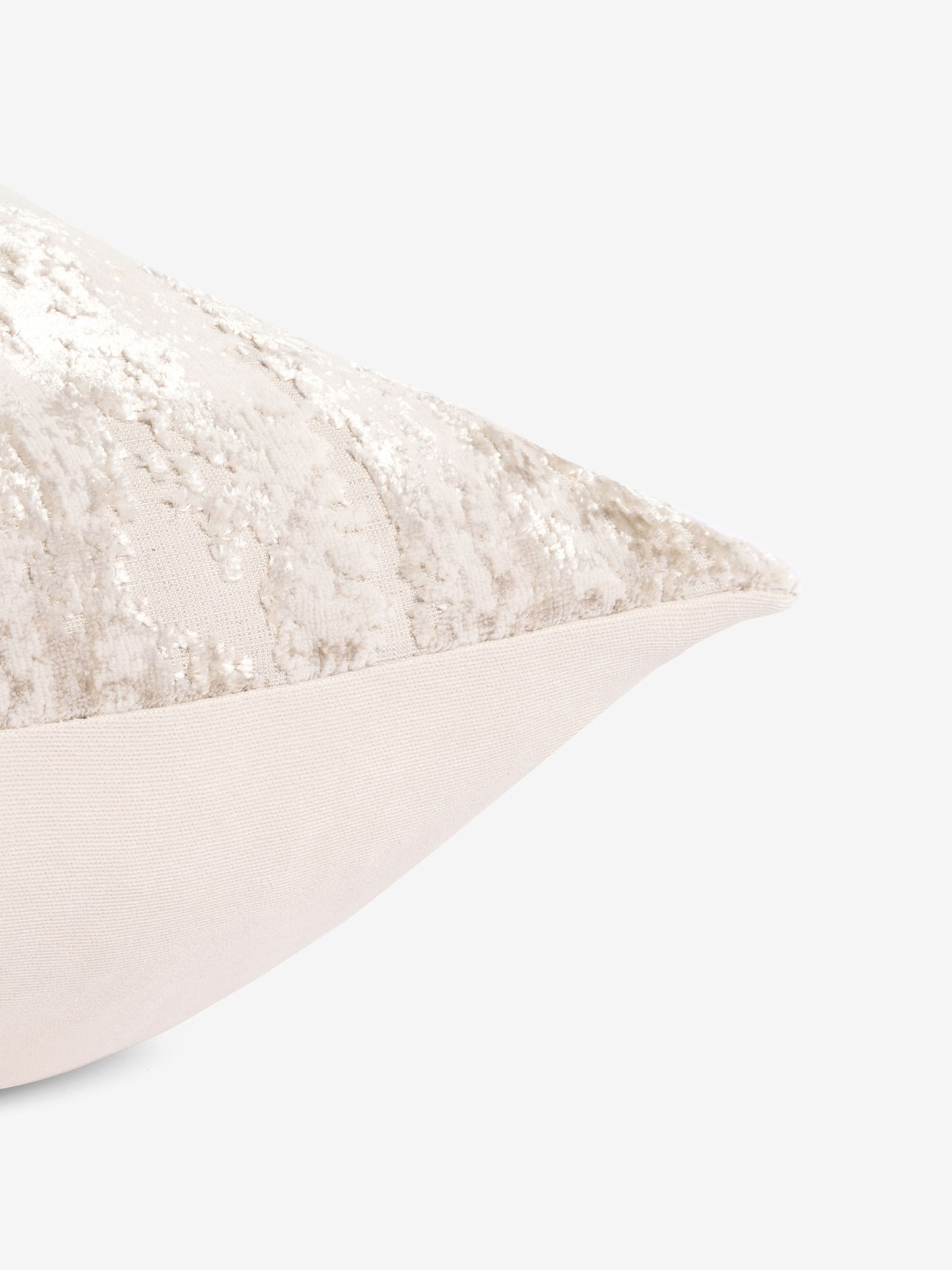 Collection Luxe Fem Chic Velvet Abstract Cushion