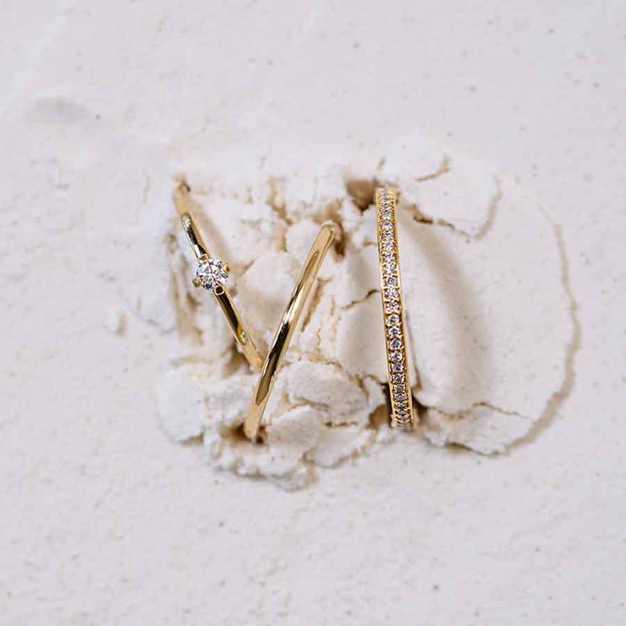 Anneau solitaire ReMind mini en or Maren Jewellery