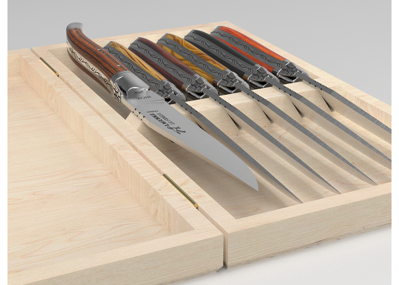 service de 6 Couteaux Laguiole avec un manche en 6 bois différents et mitres inox