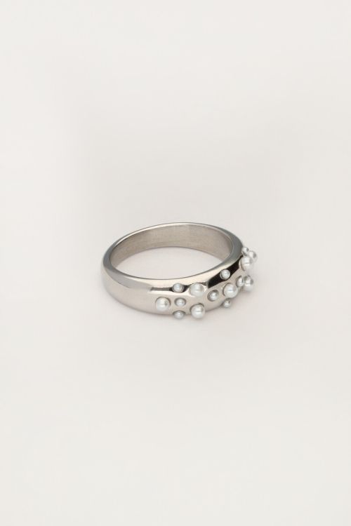 Ring met parels