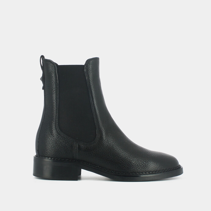 Bottines à lacets et boucles latérales  en cuir grainé noir