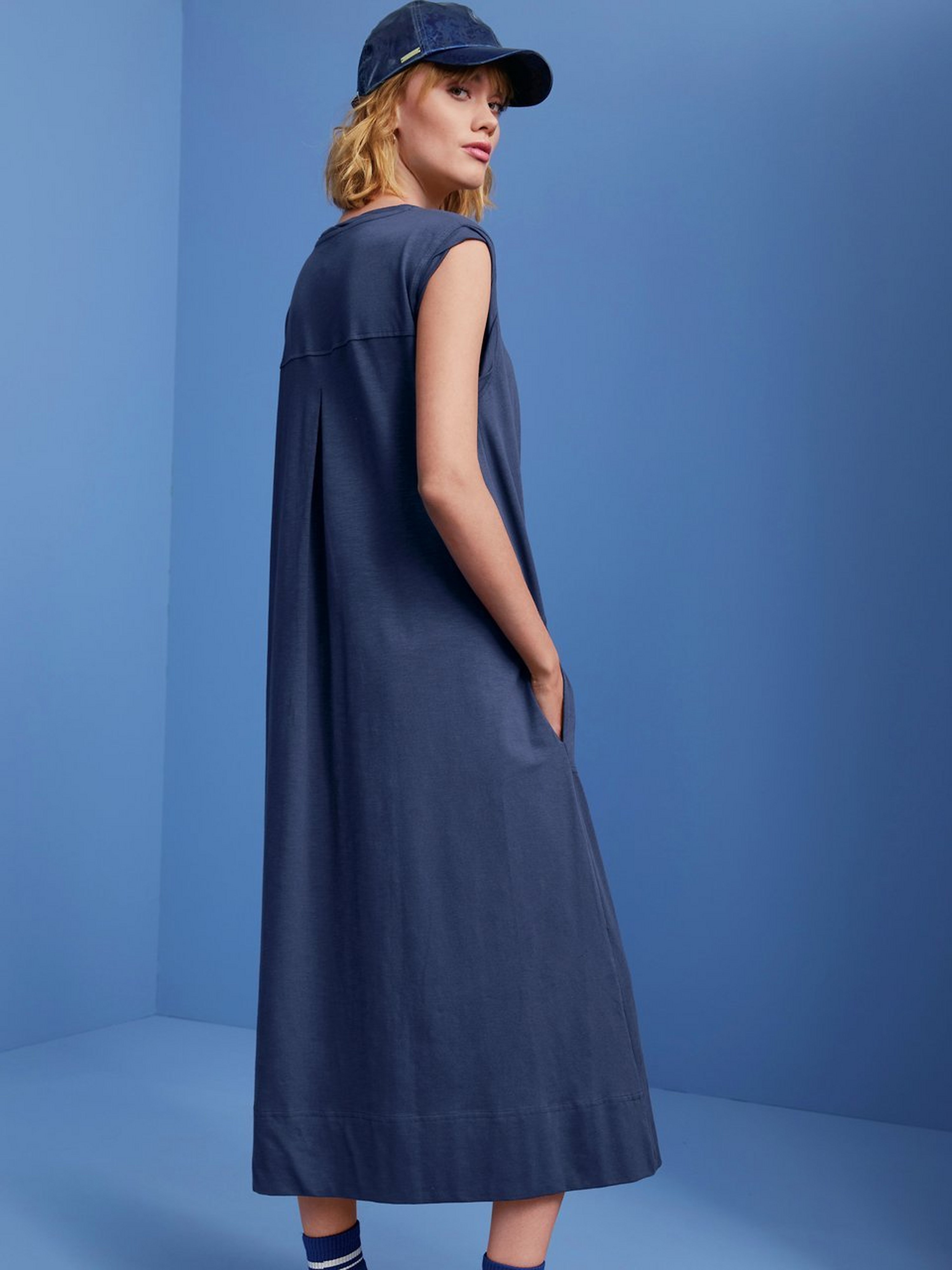Ärmelloses Jersey-Kleid