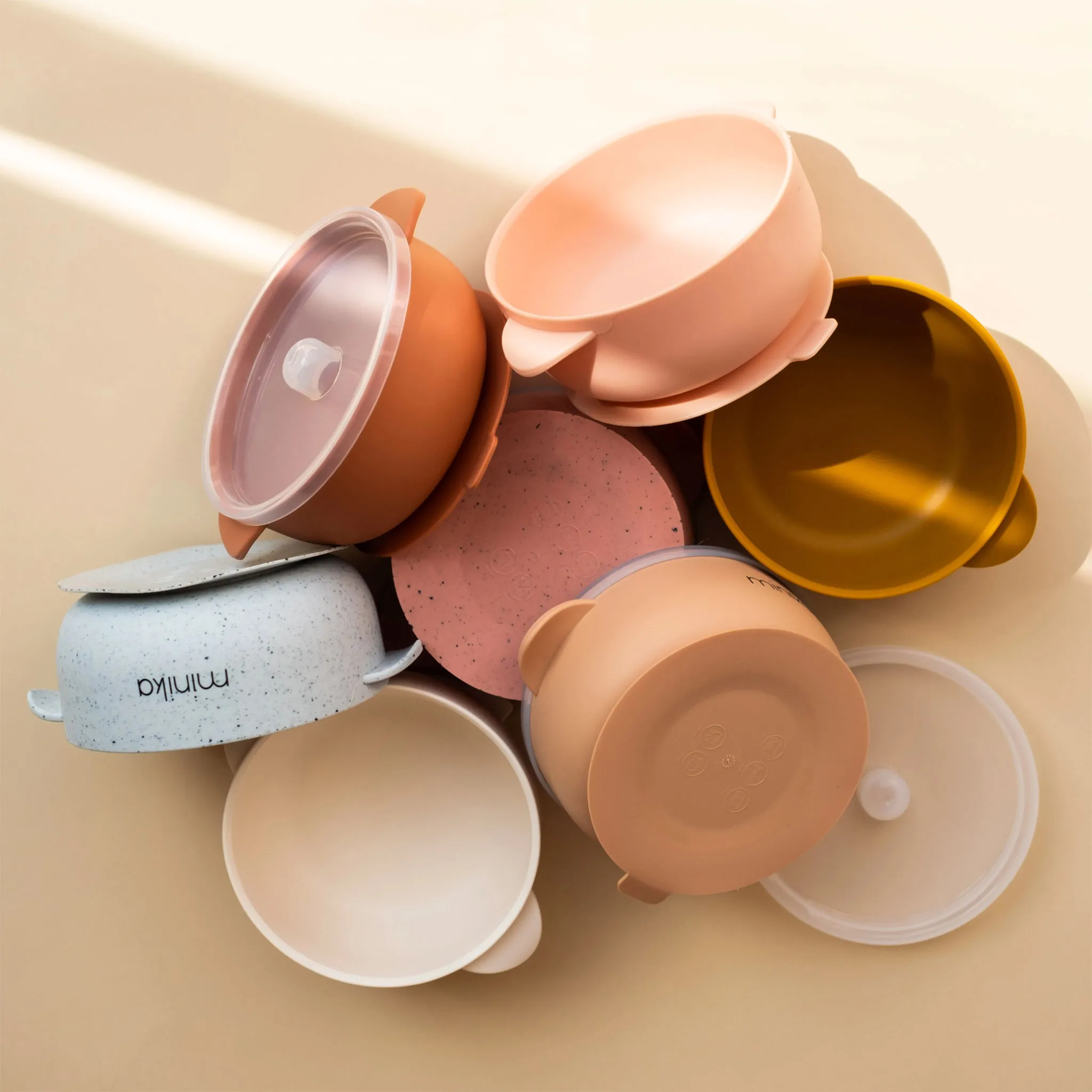 Minika Bol en Silicone avec Couvercle
