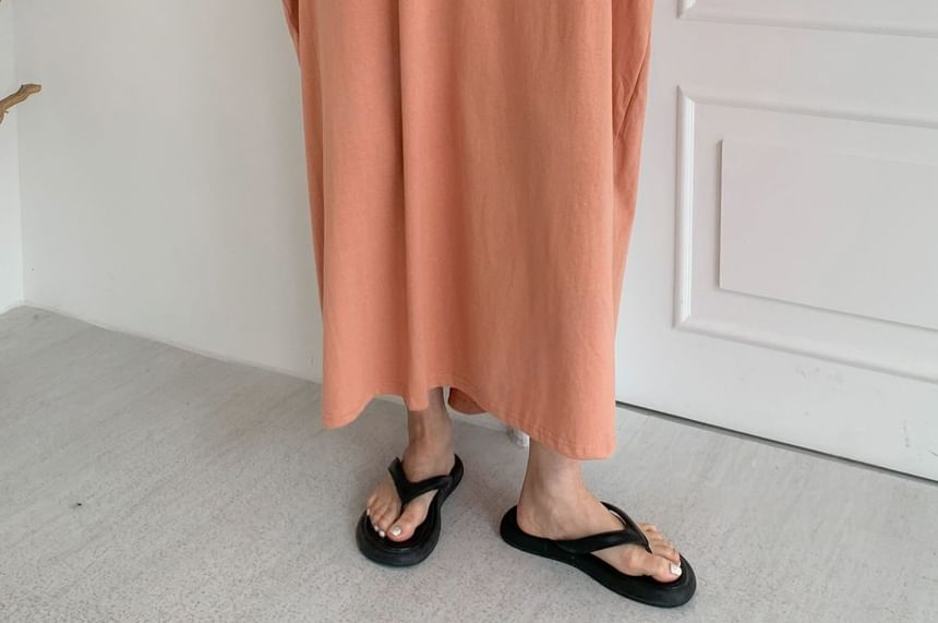 Chubby Girl - Plus Size Maxi-jurk met korte mouwen en letters, losvallend