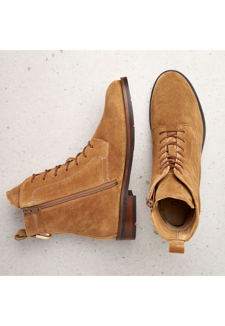 STIEFELETTE Braun