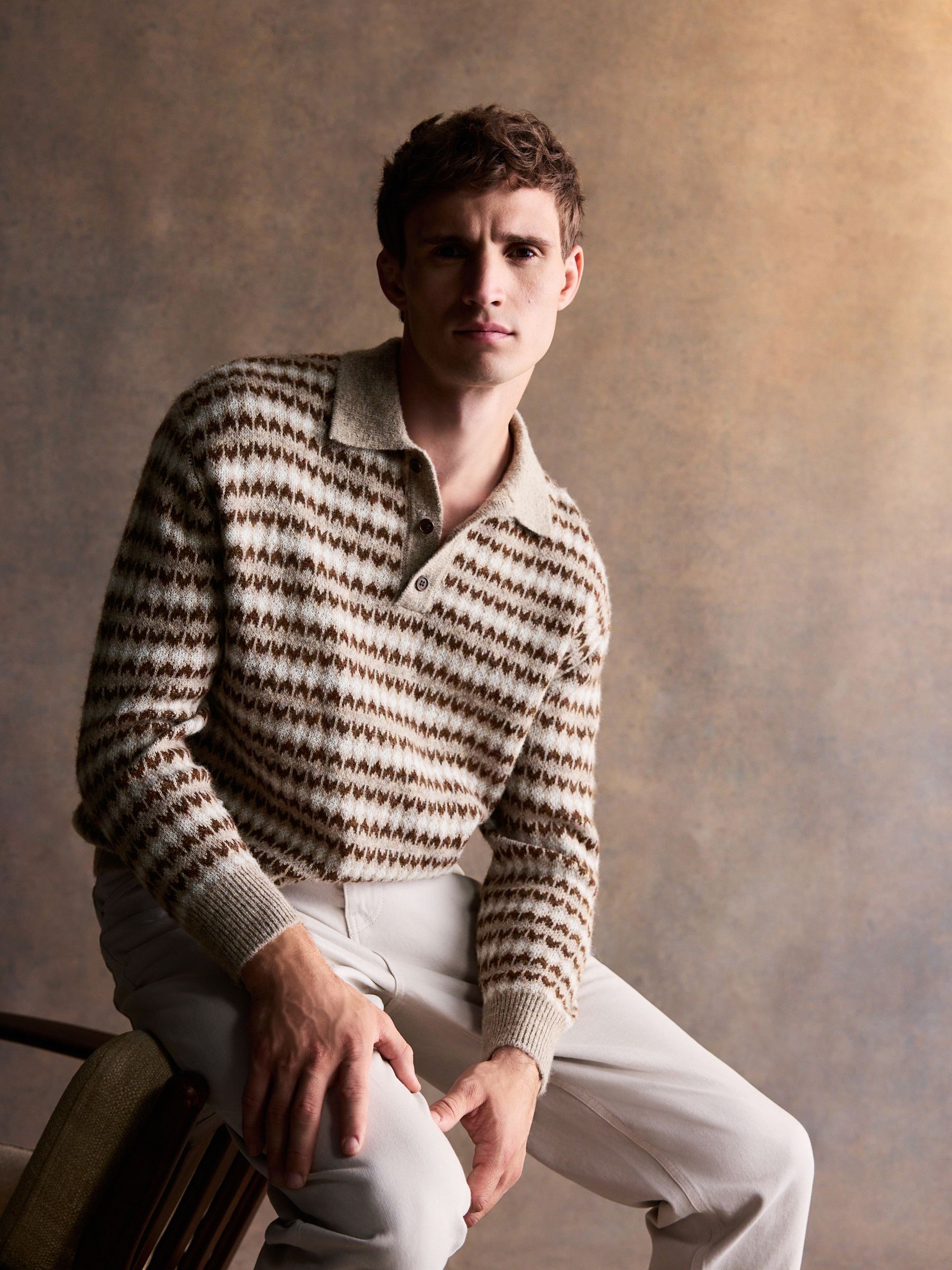 Neutraal - Regular fit poloshirt met fairisle-strepen, lange mouwen, gebreid met wol