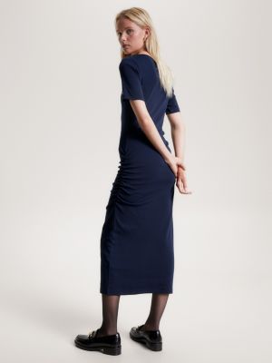 Vestido camiseta midi justo com franzidos