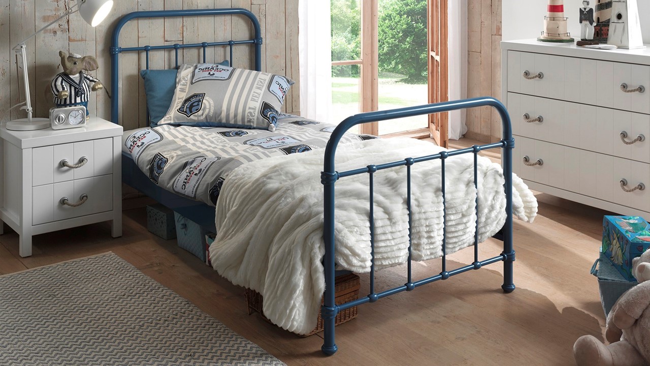 Bed New York blauw