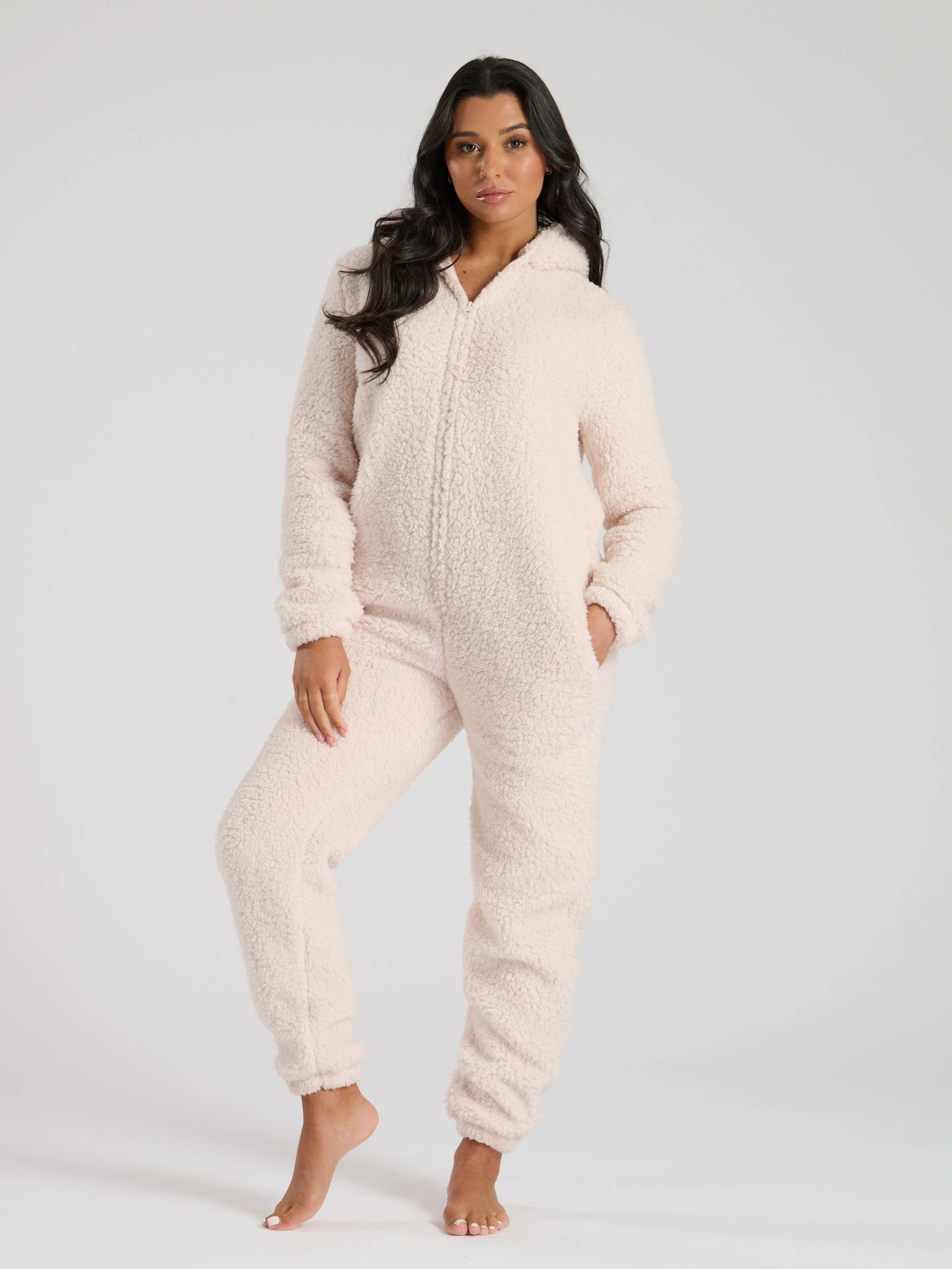 Crème - Loungeable Christmas Sherpa XL Ears Teddy All-In-One