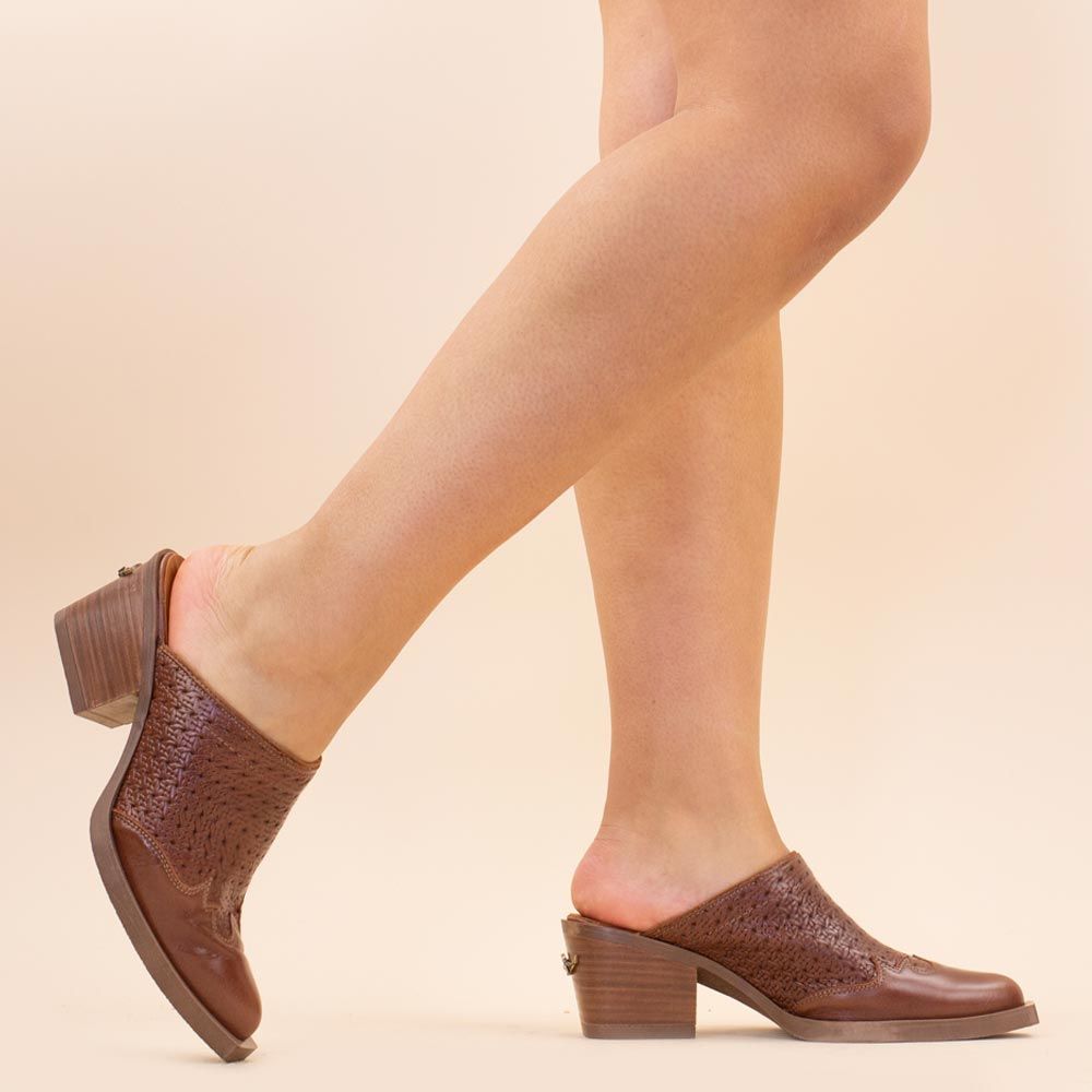 Nemonic boho klompjes 2411 cuero