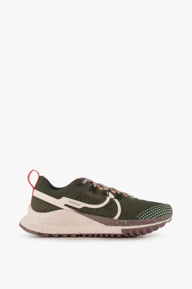 Nike React Pegasus Trail 4 Damen Trailrunningschuh
