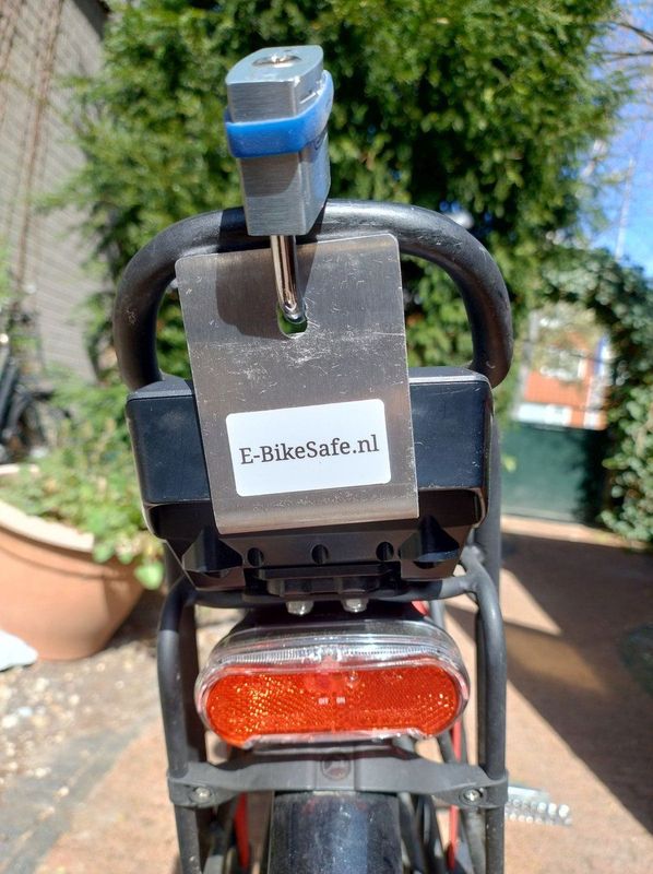 E-BikeSafe - Model A - Accuslot - Effectief en Betaalbaar - Lange Versie voor Bosch PowerPack Rack