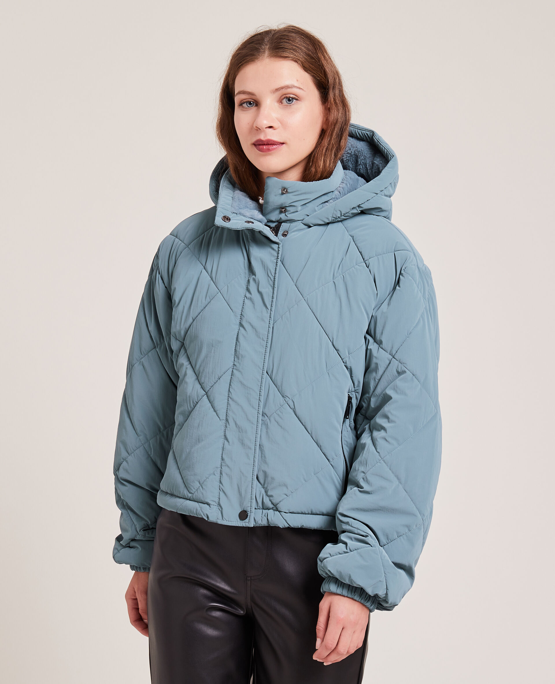 Doudoune cropped avec capuche fourrée - Bleu