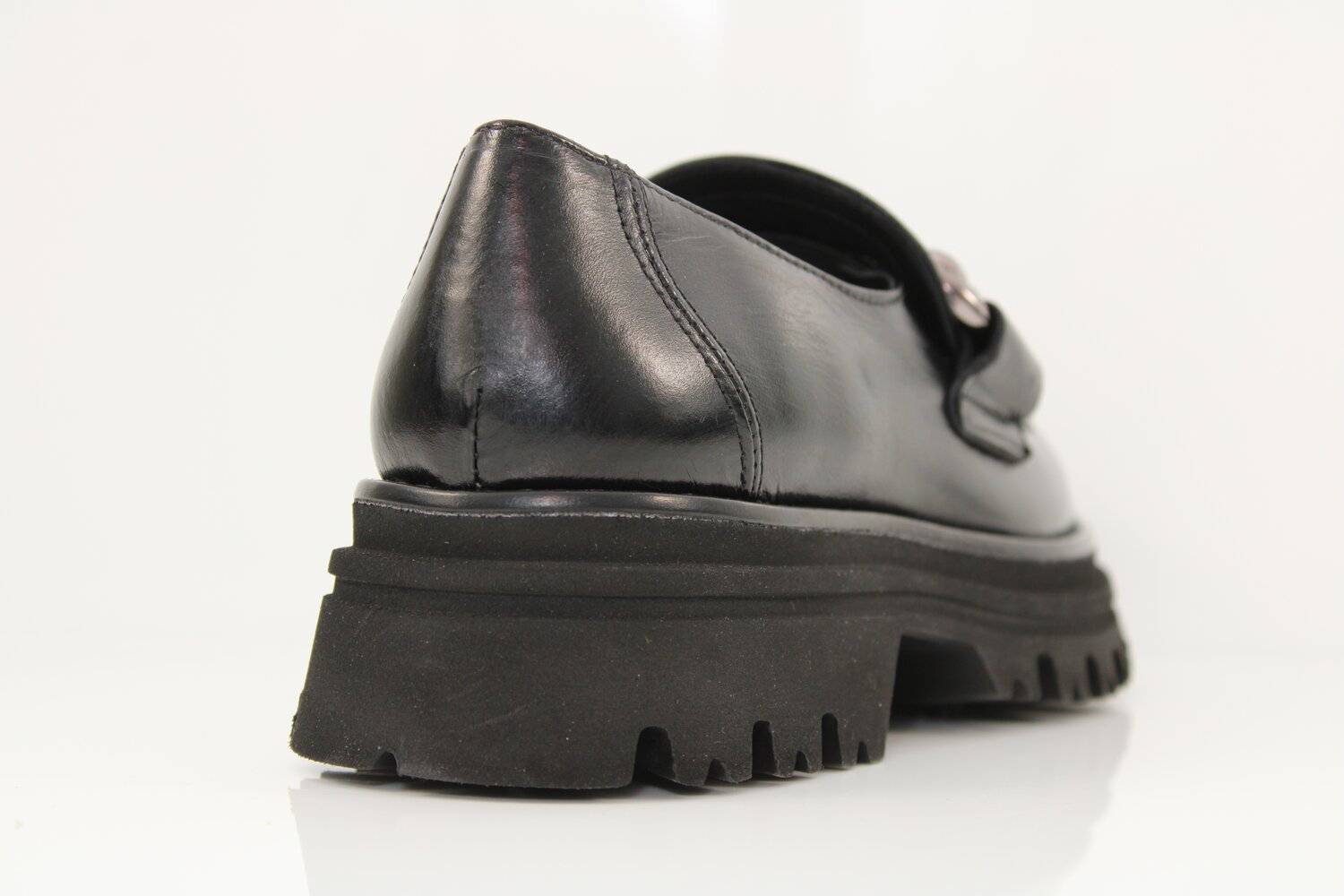 MARIPE' Slipper