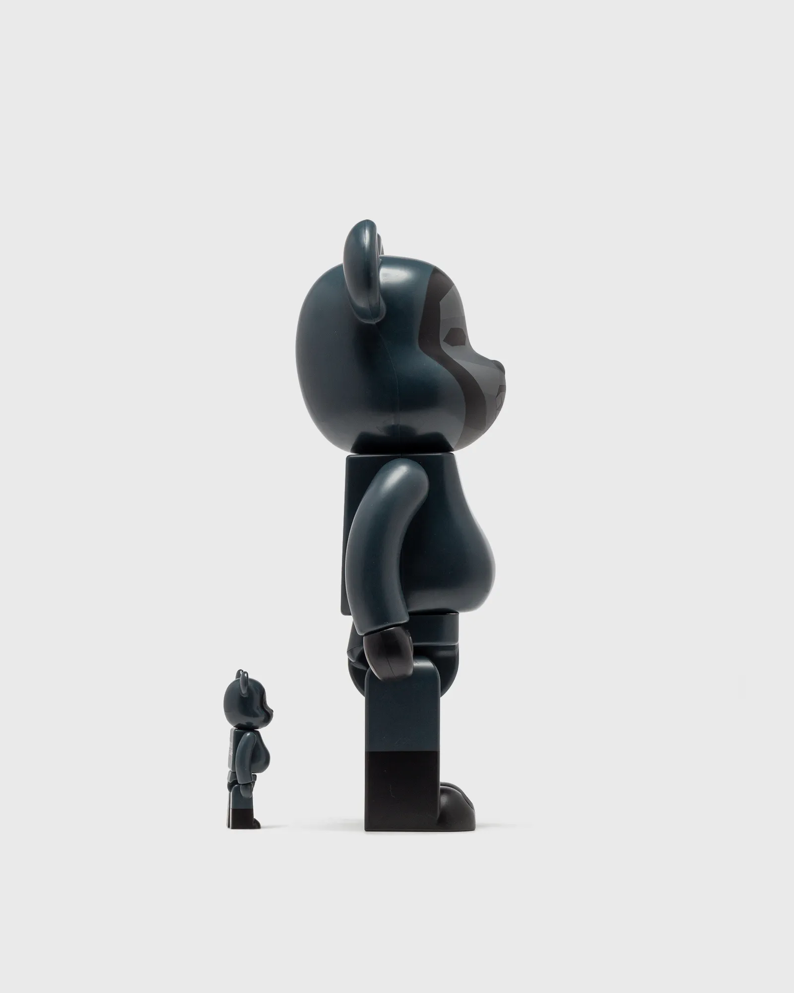 MEDICOM BEARBRICK 400% SQUID GAME FRONT MAN 2-PACK
