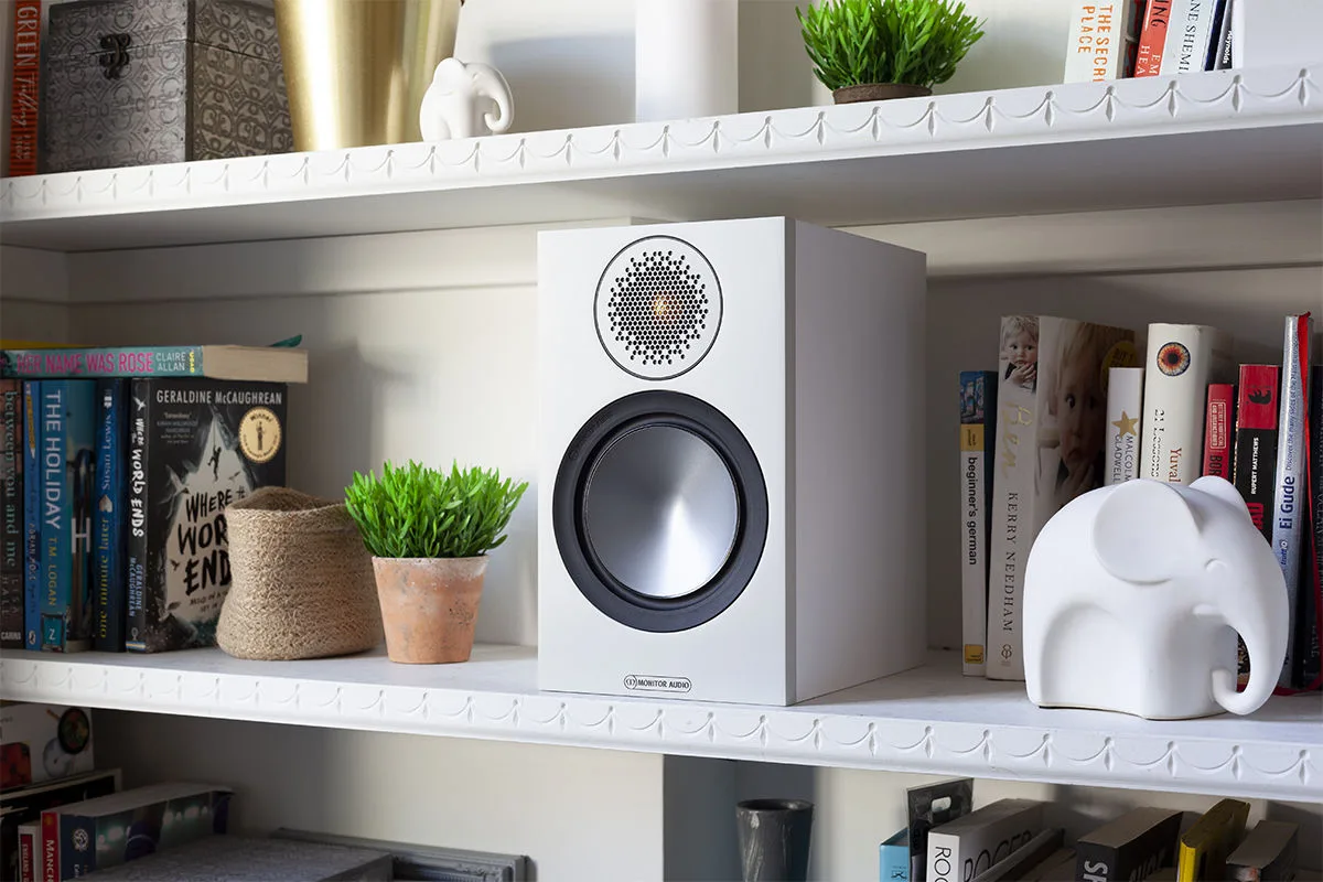 Monitor Audio Bronze 50 Blanc (la paire) Enceintes bibliothèque