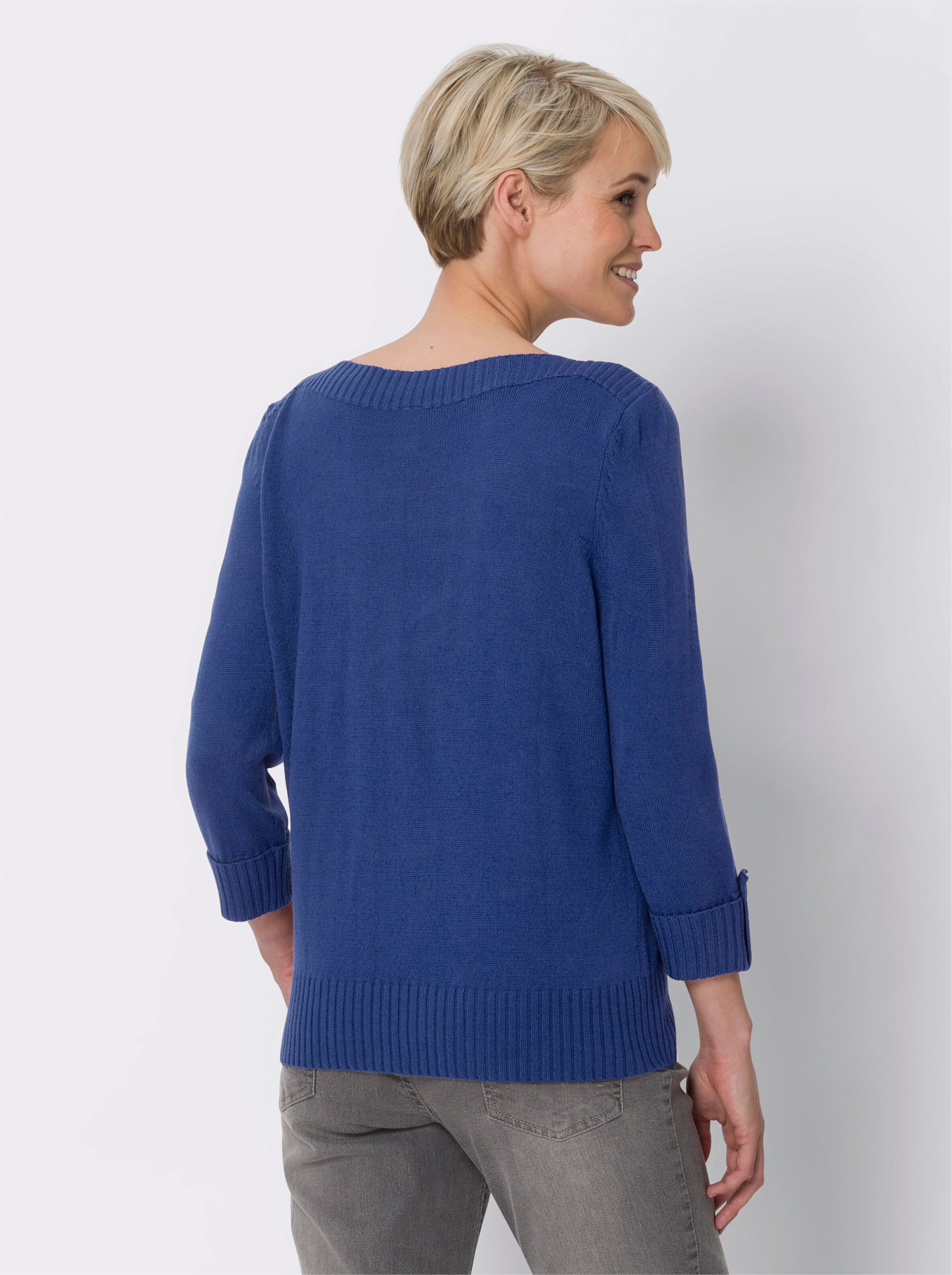 34 Arm-Pullover mit U-Boot-Ausschnitt