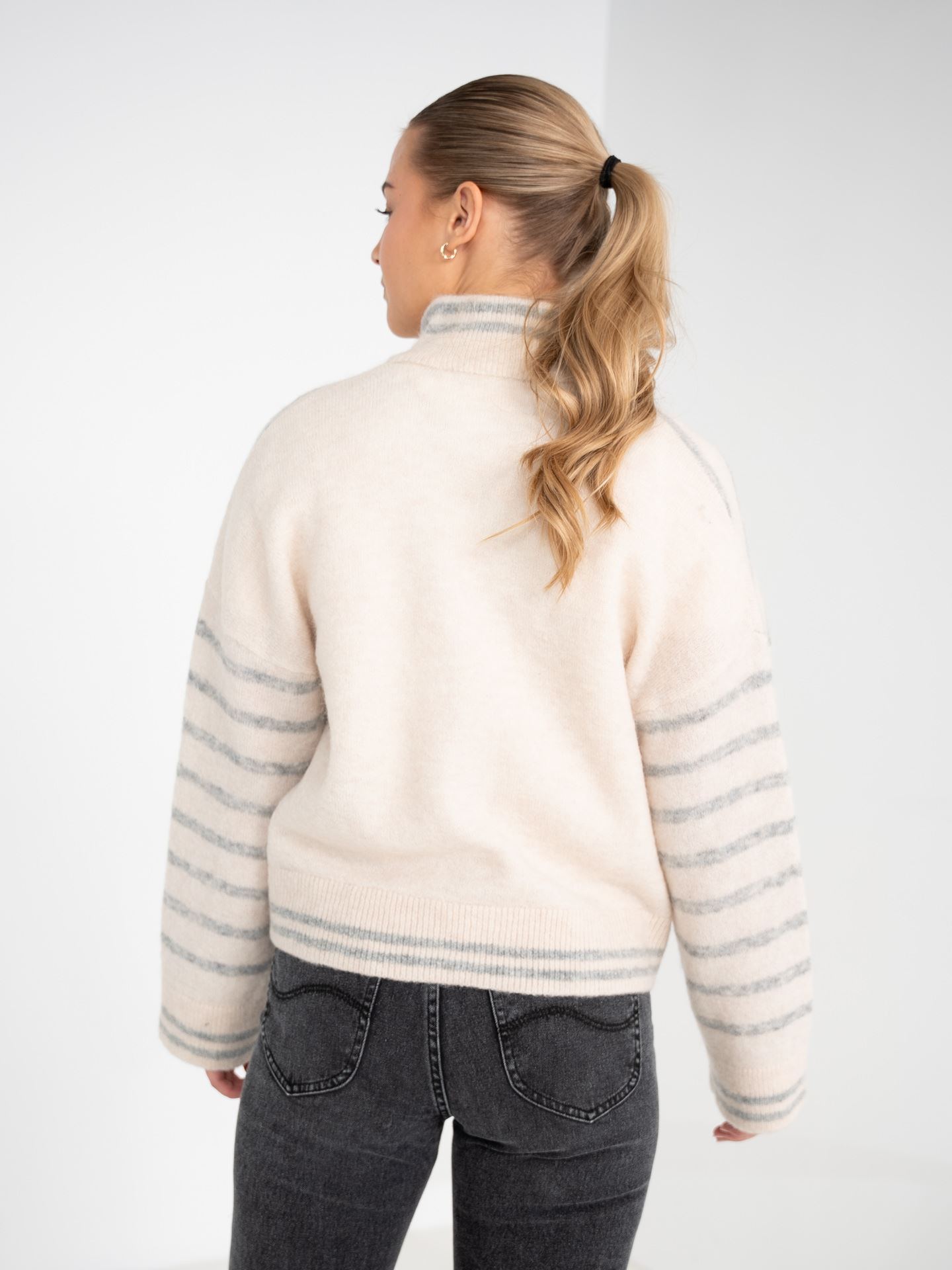 Sia Ras Stripe Long Sleeve Knit Cardigan