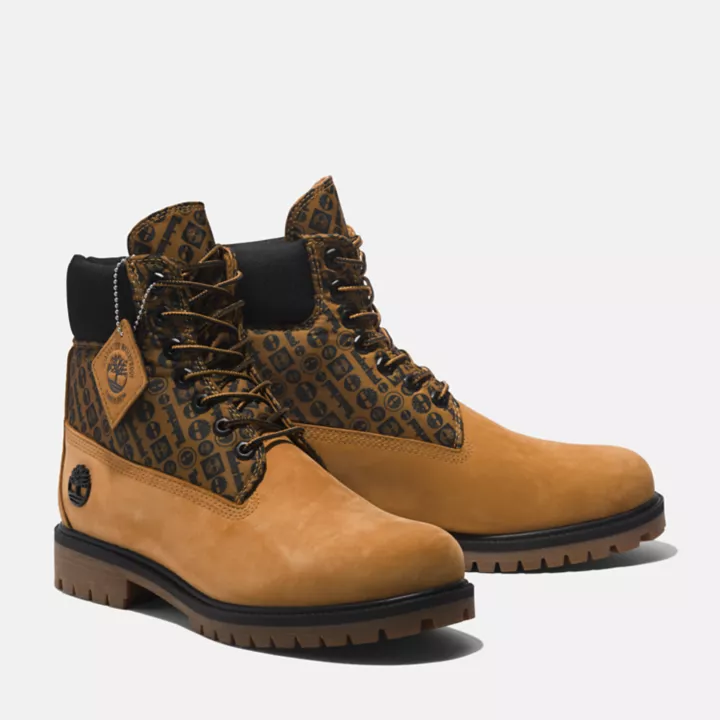 Bota Timberland Heritage de 6 polegadas para homem, na cor amarela.